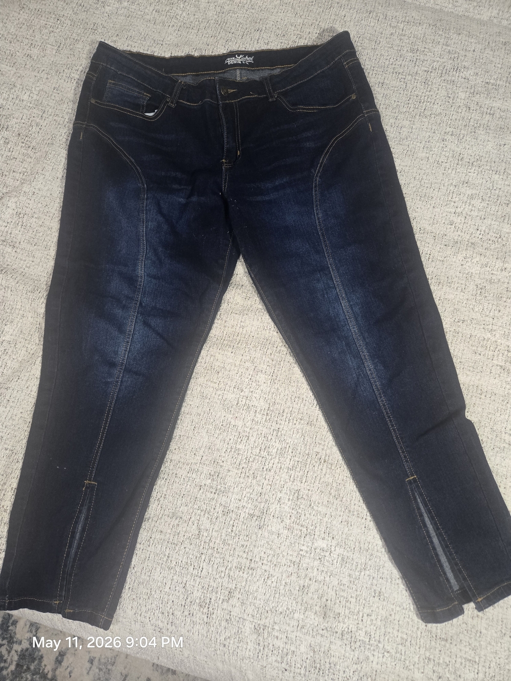 Pink Label Dark Jeans With Ankle Slit